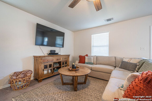 Image 7 of 40 For 12074 Canyon Rock Ln