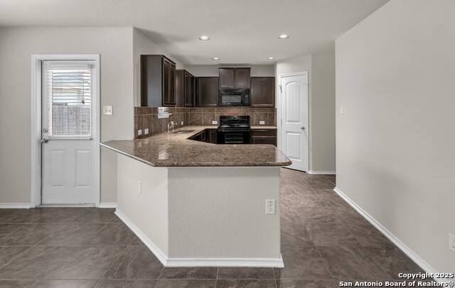 Listing photo id 4 for 11619 Hidden Ter