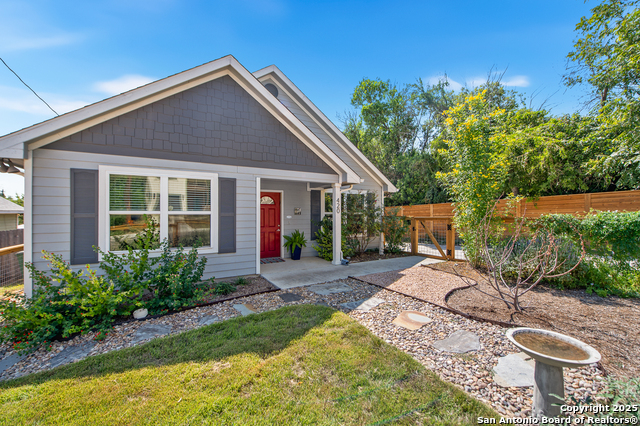 Image 3 of 36 For 420 Belmont  