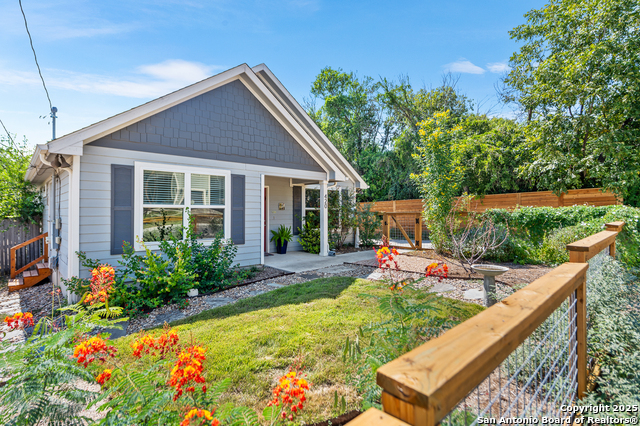 Image 6 of 36 For 420 Belmont  