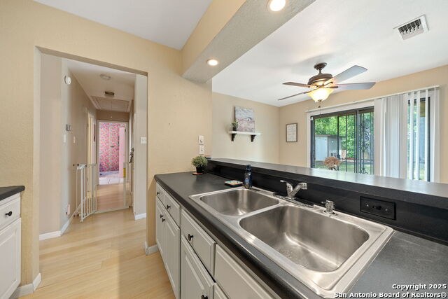 Image 14 of 26 For 5622 Rushhill