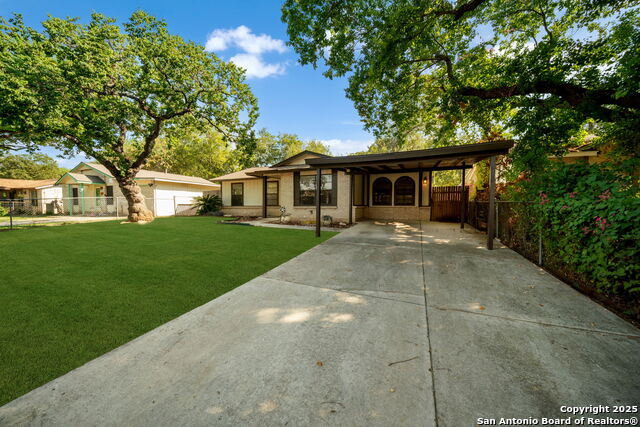 Image 3 of 26 For 5622 Rushhill