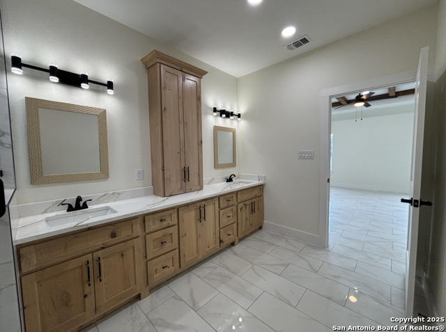 Image 18 of 30 For 809 N Camp Street