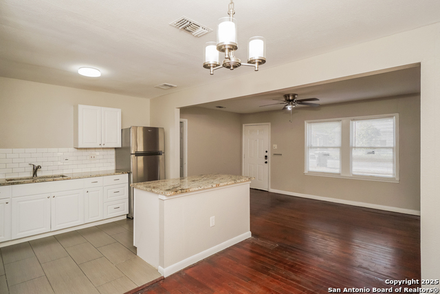 Image 5 of 15 For 1639 Gorman  