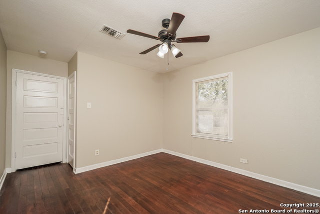 Image 9 of 15 For 1639 Gorman  