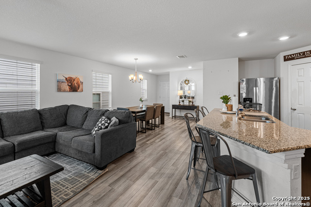 Listing photo id 8 for 11221 Amberina