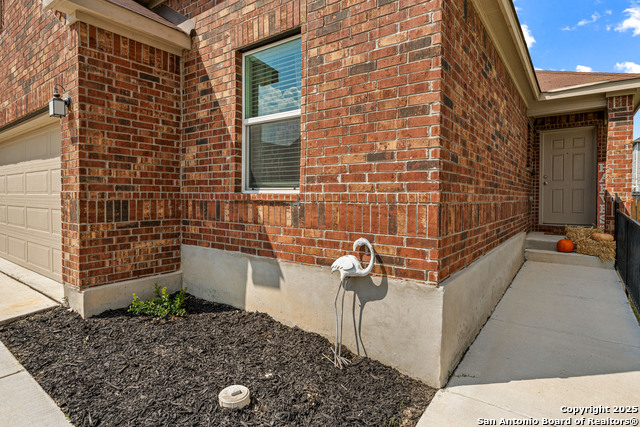 Listing photo id 2 for 11221 Amberina