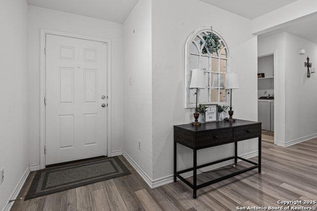 Listing photo id 3 for 11221 Amberina