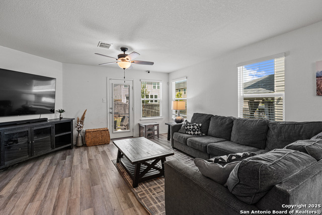 Listing photo id 5 for 11221 Amberina