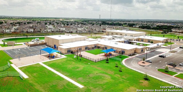 Listing photo id 7 for 11705 Warlock