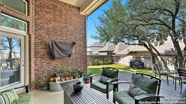 Listing photo id 26 for 1125 Limestone