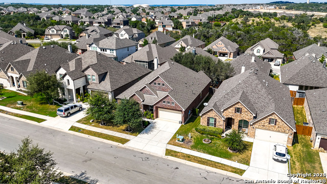 Listing photo id 29 for 1125 Limestone