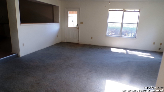 Image 18 of 34 For 1036 Hilltop Rd