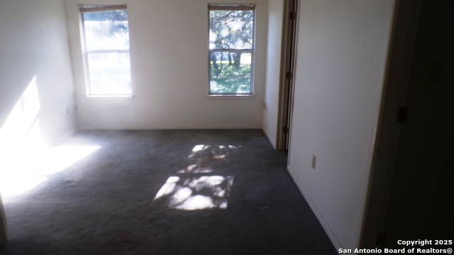 Image 22 of 34 For 1036 Hilltop Rd