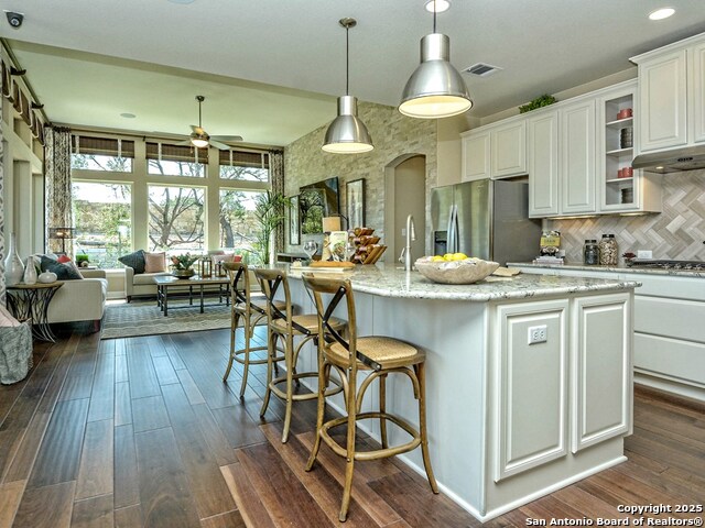 Image 3 of 21 For 11737 Hackford