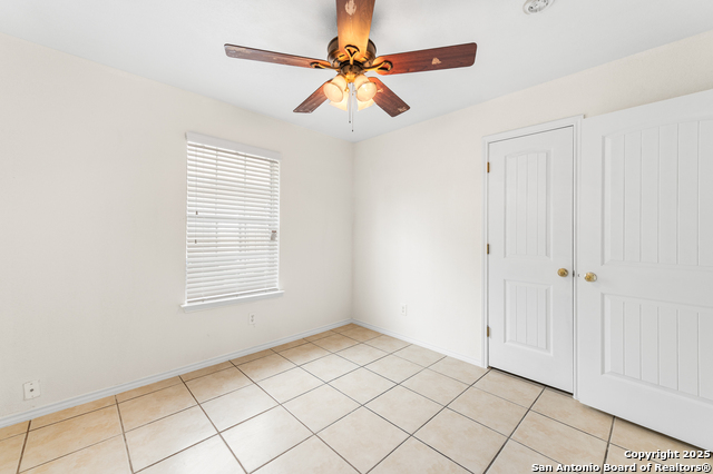 Image 13 of 25 For 8907 Silver Bow