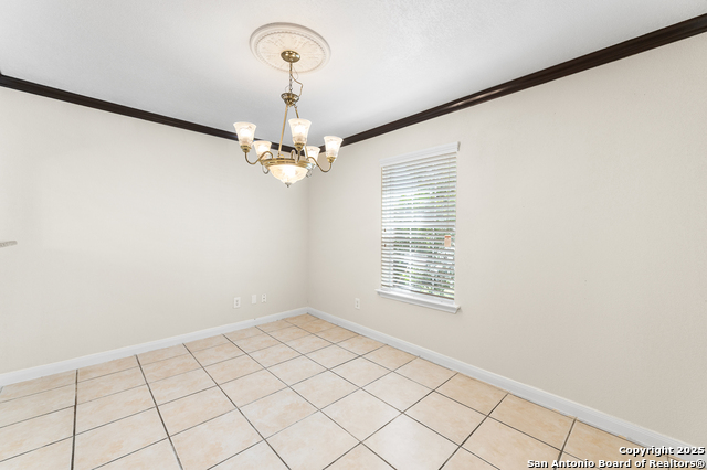 Image 4 of 25 For 8907 Silver Bow