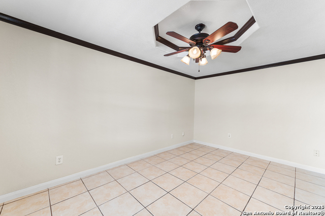 Image 9 of 25 For 8907 Silver Bow