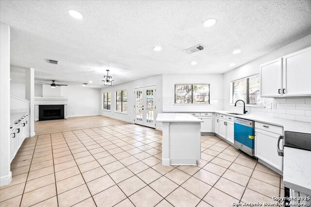 Image 18 of 42 For 7093 Rimwood