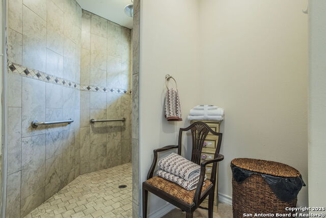 Image 12 of 32 For 1994 Lakeview