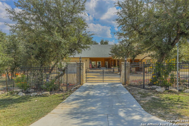 Image 21 of 32 For 1994 Lakeview