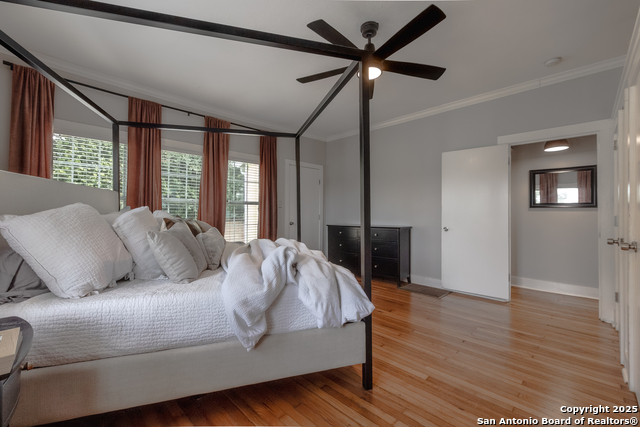 Image 17 of 35 For 517 Hollywood W