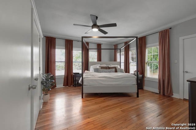 Image 20 of 35 For 517 Hollywood W