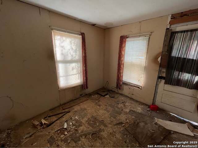 Image 5 of 7 For 1815 14th