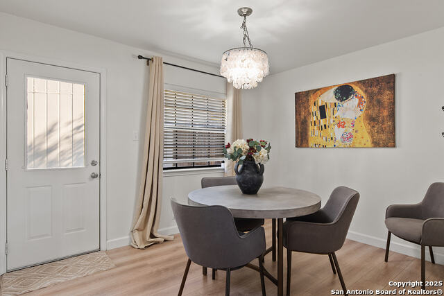 Image 22 of 30 For 2263 Regency Pt