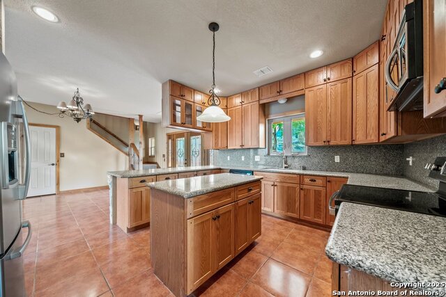 Image 18 of 38 For 1174 Highland Terrace