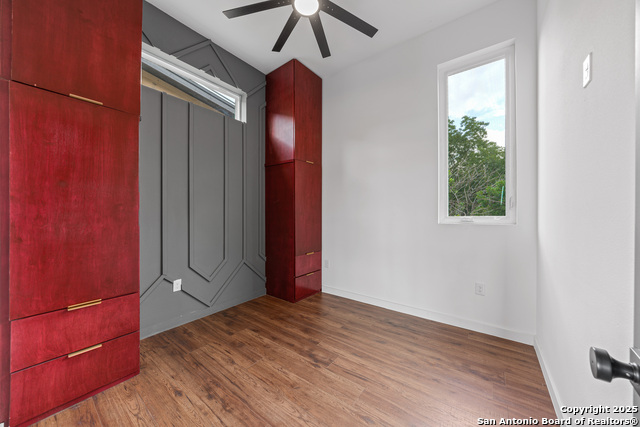 Image 16 of 27 For 107 Harding Place #201  201