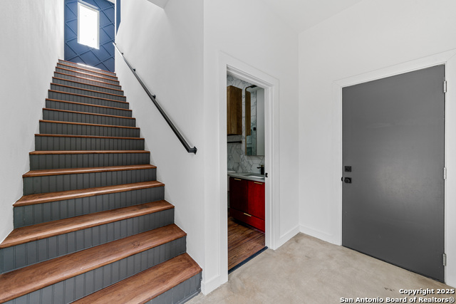 Image 2 of 27 For 107 Harding Place #201  201