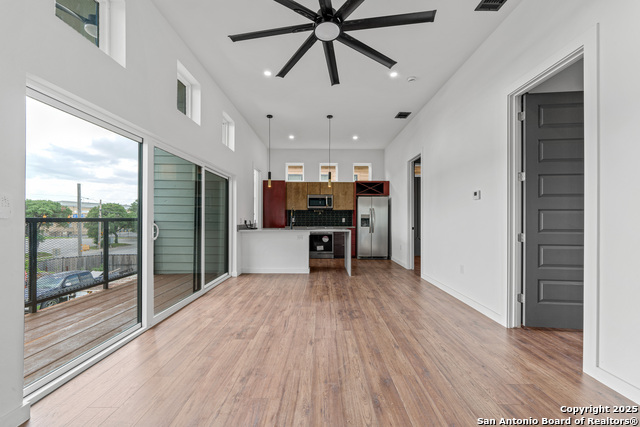 Image 4 of 27 For 107 Harding Place #201  201