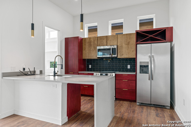 Image 9 of 27 For 107 Harding Place #201  201