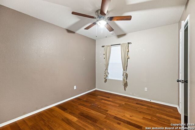 Image 22 of 29 For 27223 Lasso Bend