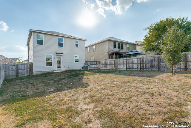 Listing photo id 21 for 5707 Tranquil Dawn