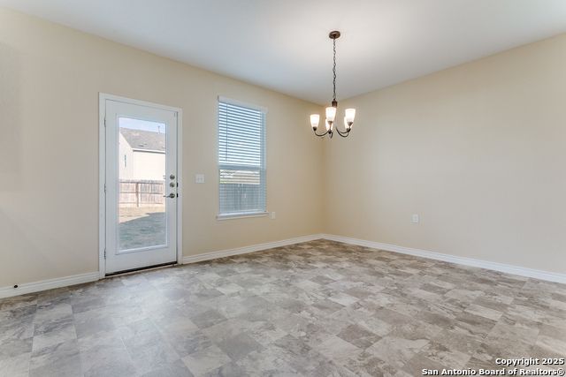 Listing photo id 5 for 5707 Tranquil Dawn