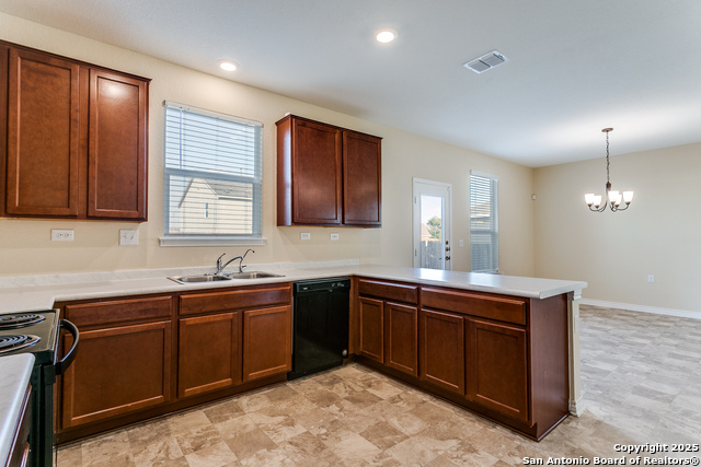 Listing photo id 7 for 5707 Tranquil Dawn