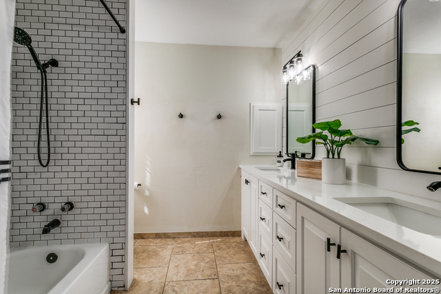 Image 17 of 21 For 138 Sweetleaf