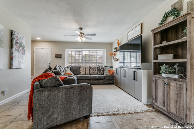 Image 4 of 21 For 138 Sweetleaf