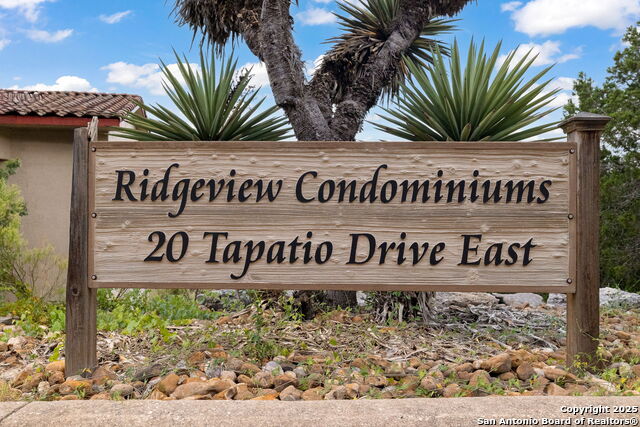 Listing photo id 1 for 20 Tapatio  205