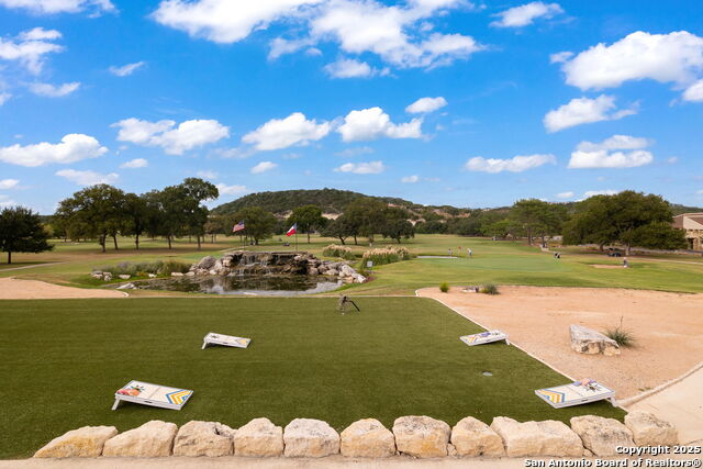 Listing photo id 39 for 20 Tapatio  205