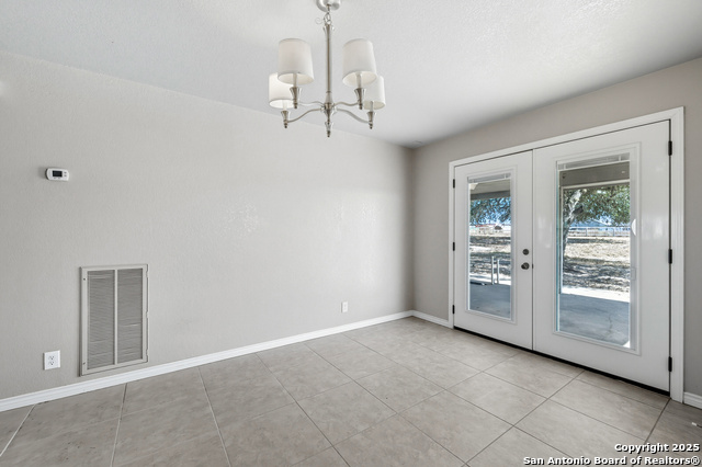 Image 17 of 44 For 706 Sunrise