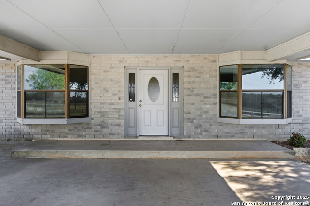 Image 2 of 44 For 706 Sunrise