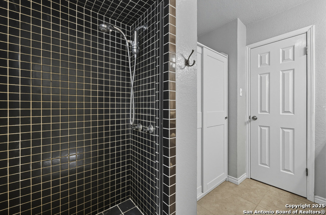 Image 20 of 44 For 706 Sunrise