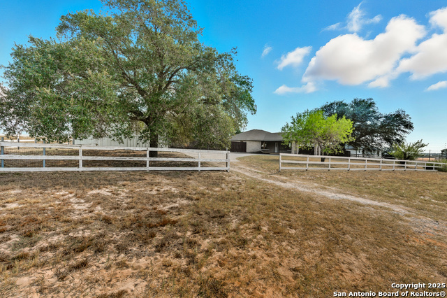 Image 3 of 44 For 706 Sunrise