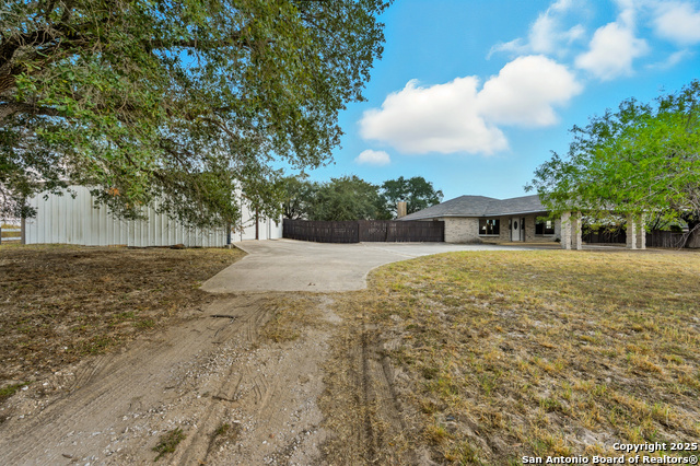 Image 5 of 44 For 706 Sunrise