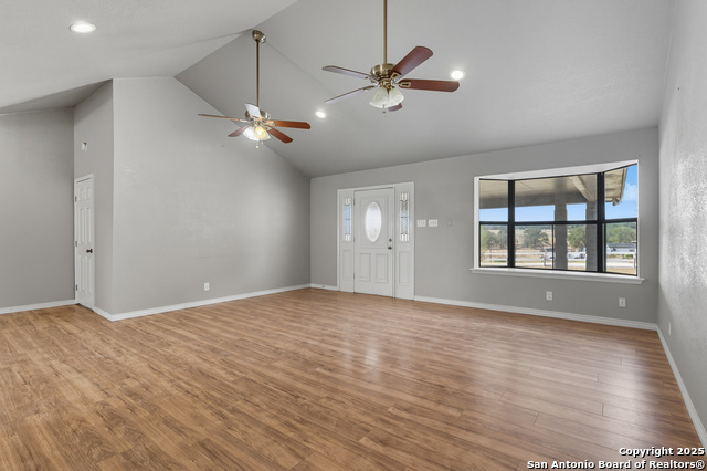 Image 6 of 44 For 706 Sunrise