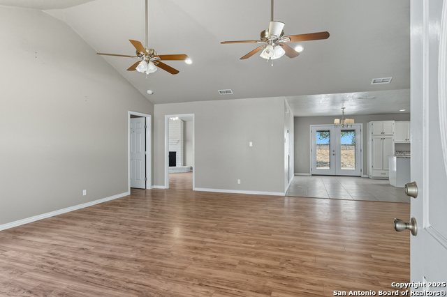 Image 8 of 44 For 706 Sunrise