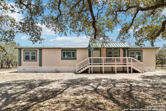 Details for 609 County Road 785, Natalia, TX 78059